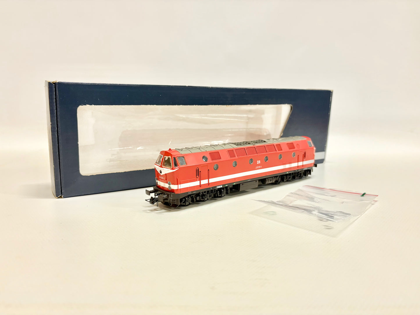 Gützold 36100 Diesellok Br 229 181-3 DR DC H0