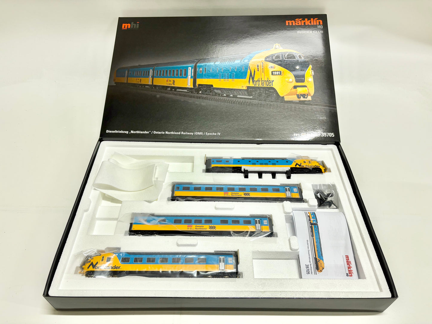 Märklin 39705 Mfx+ Digital & Sound Dieseltriebzug "Northlander" ONR AC H0