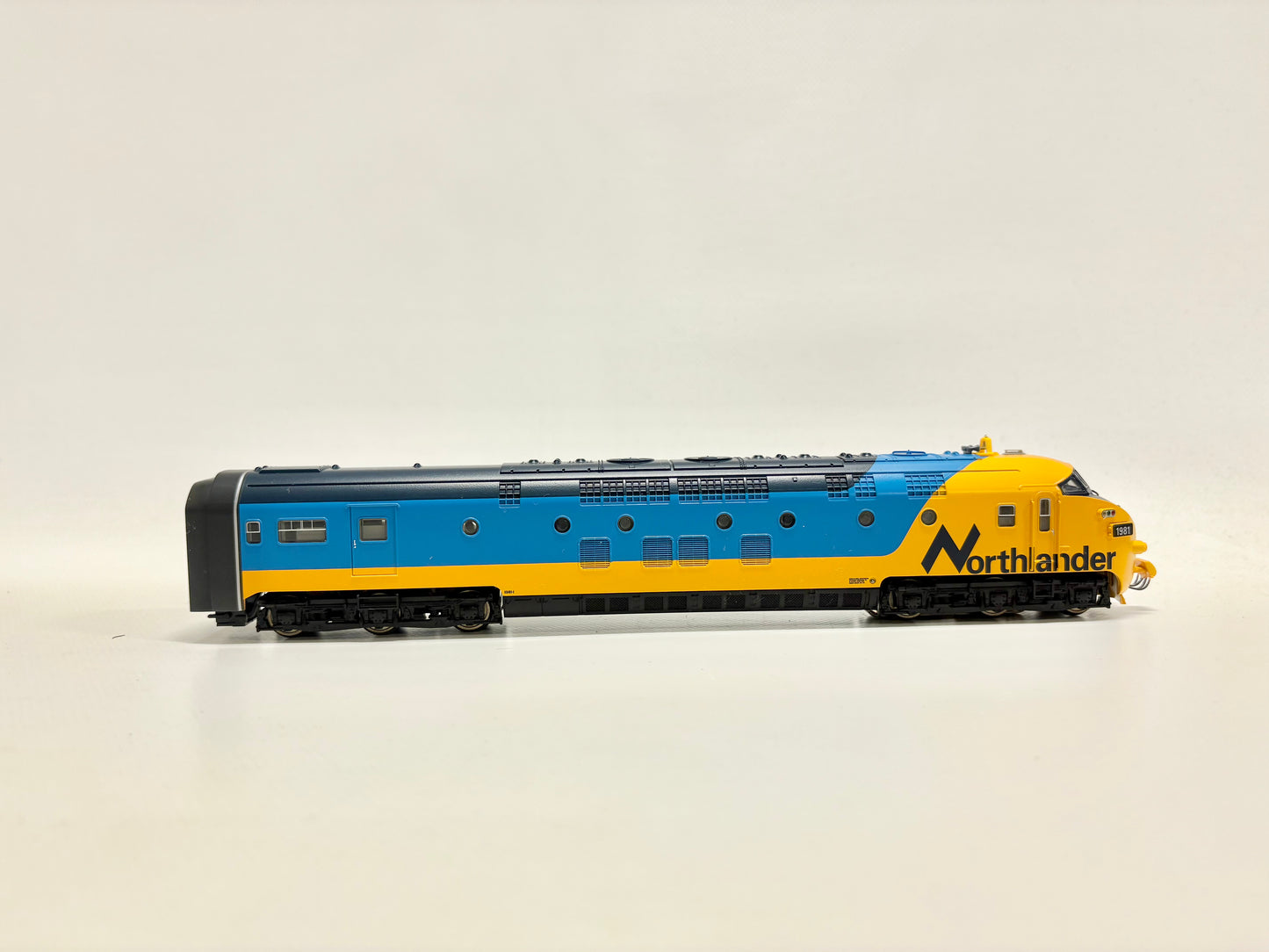 Märklin 39705 Mfx+ Digital & Sound Dieseltriebzug "Northlander" ONR AC H0