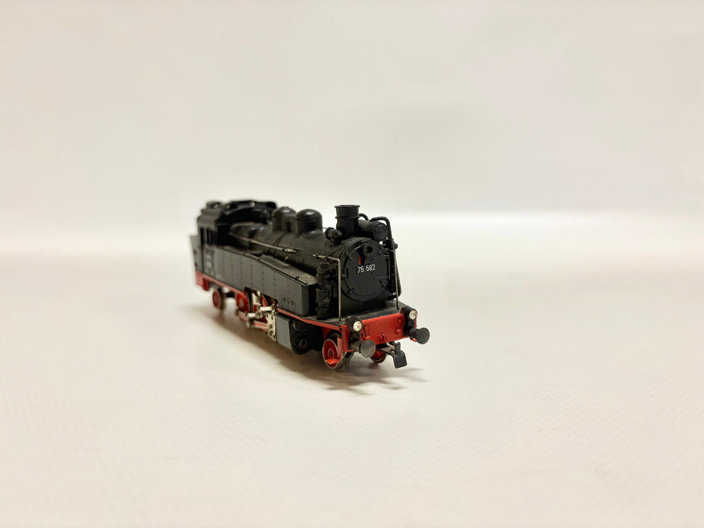 Gützold Personenzug-Tenderlokomotive Br 75 582 DR DDR DC H0