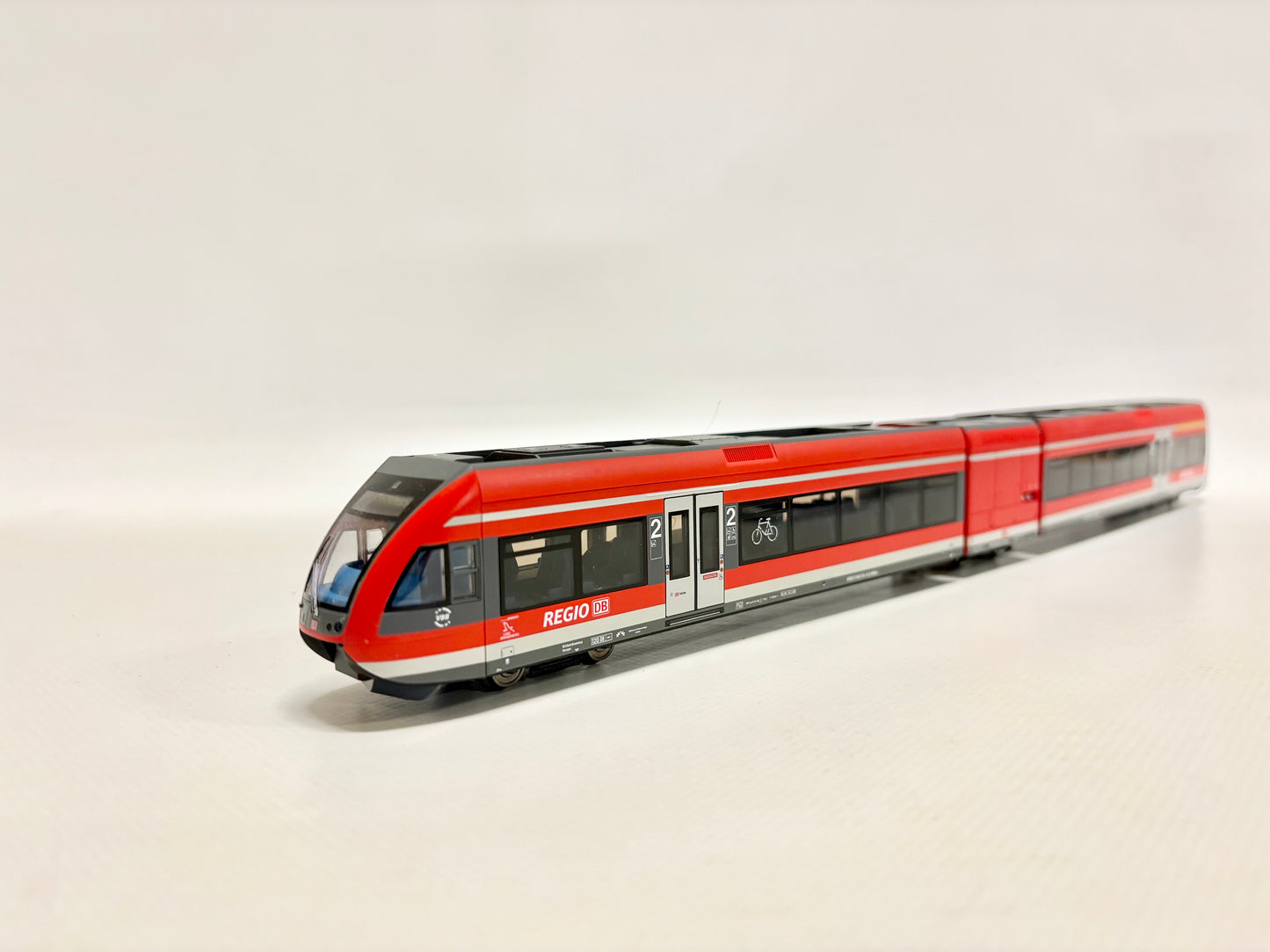 Piko 59320 Digital AC Triebwagen Br 646 GTW 2/6 DB AC H0