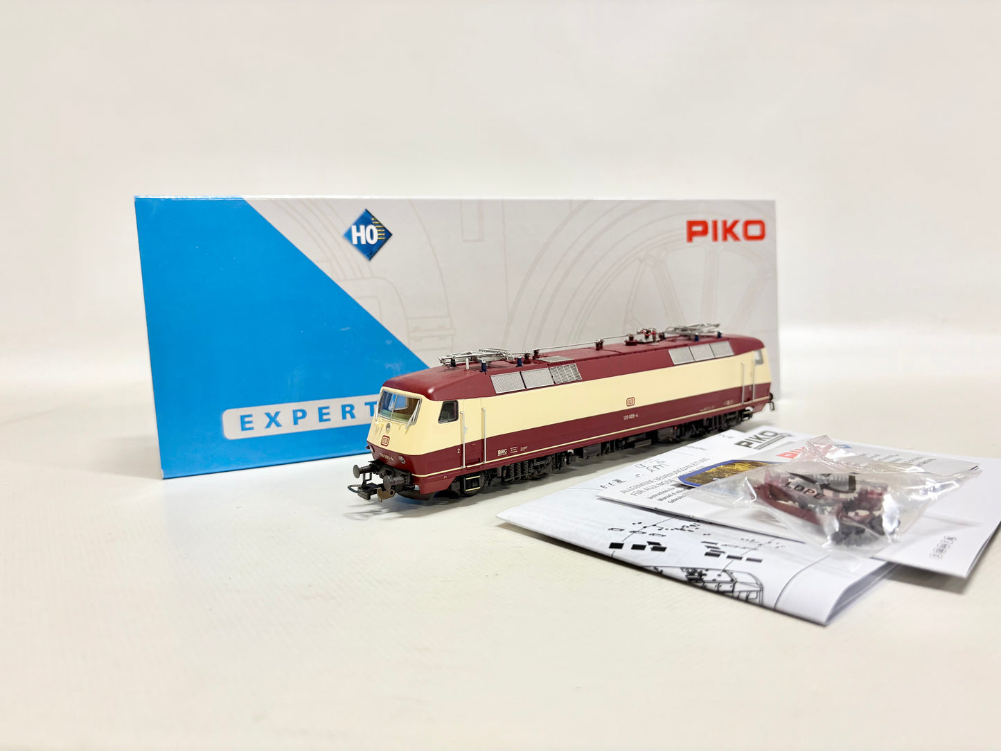 Piko 51320 DSS Elektrolokomotive Br 120 005-4 DB DC H0