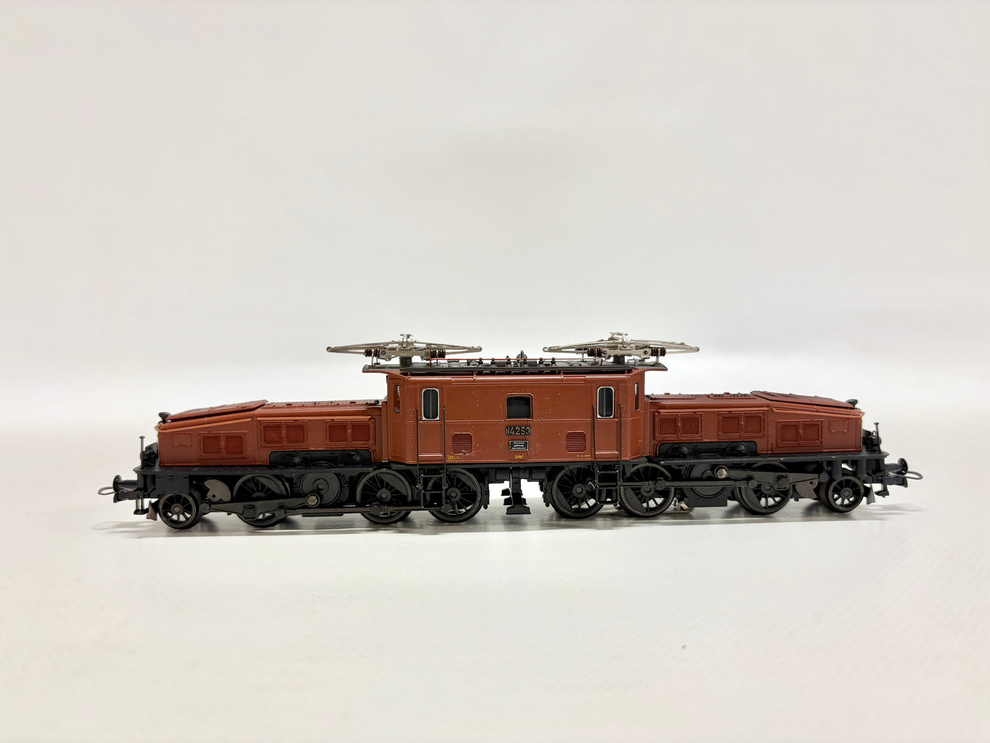 Roco 43941 AC E-Lok Ce 6/8 14253 "Krokodil" SBB AC H0