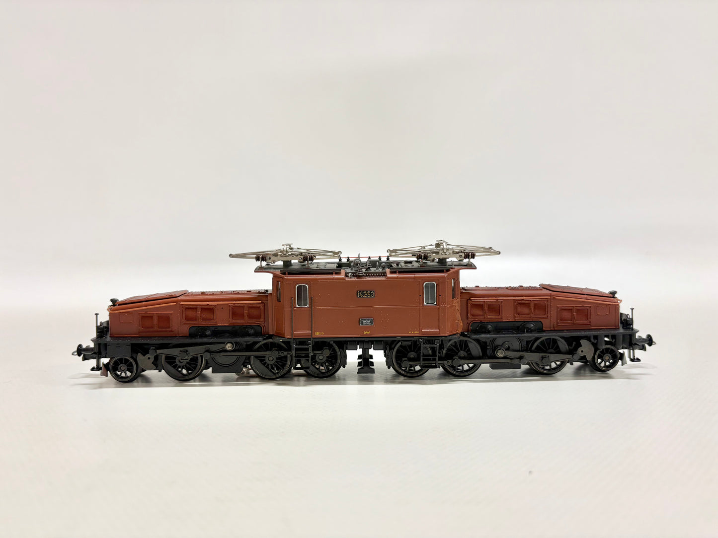 Roco 43941 AC E-Lok Ce 6/8 14253 "Krokodil" SBB AC H0
