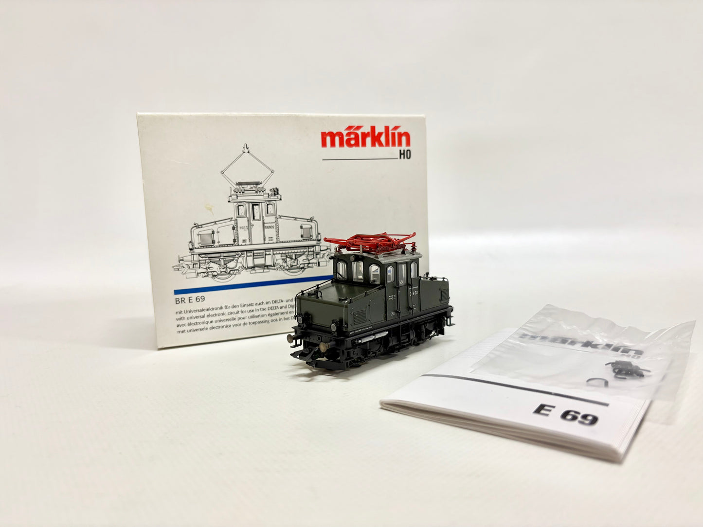 Märklin 34475 Digital E-Lok E69 02 DB AC H0
