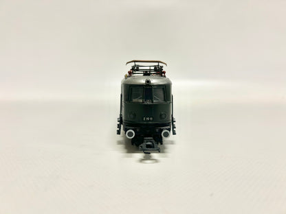 Märklin 39190 Digital E19 Electric Locomotive DB H0