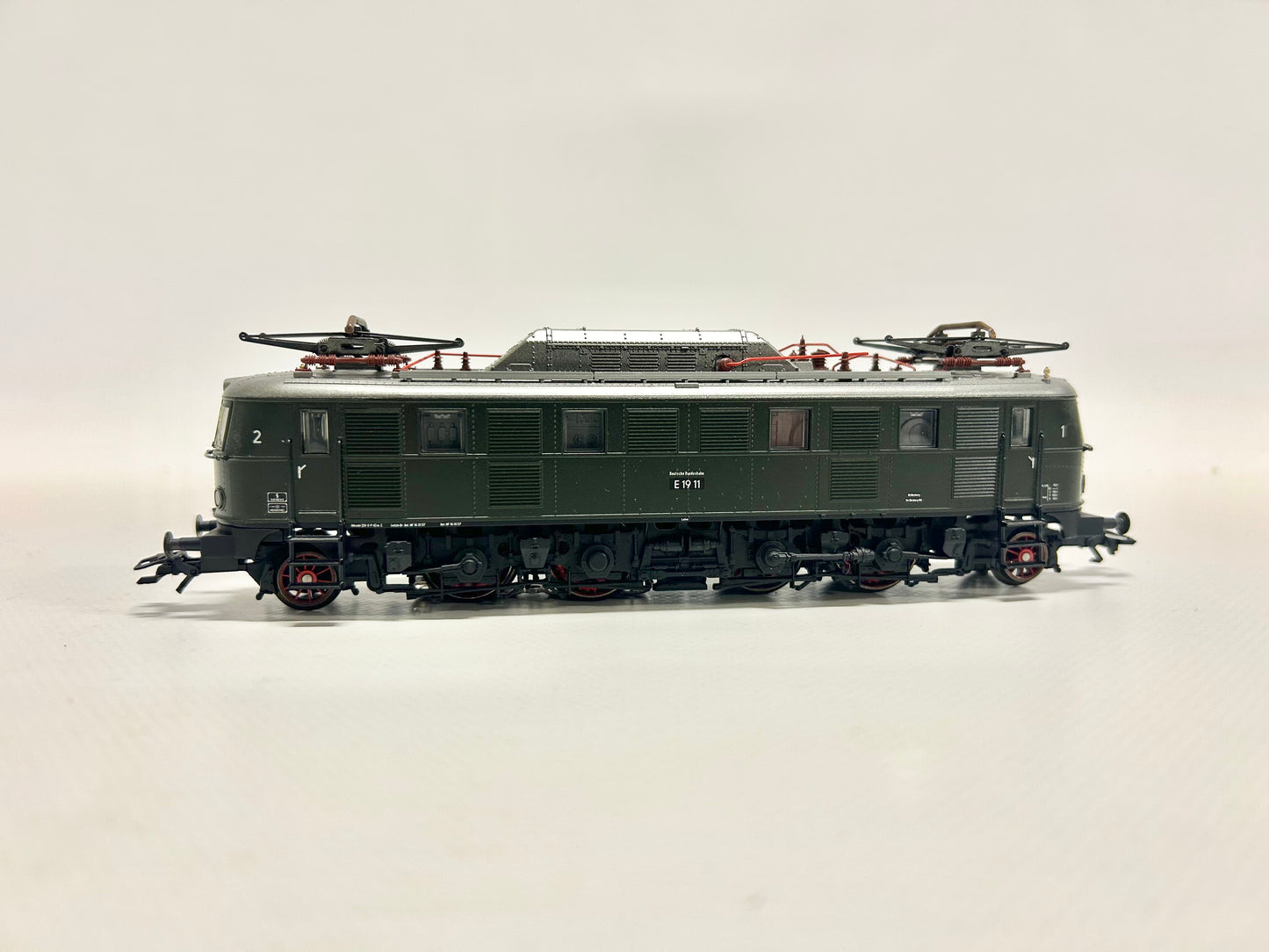 Märklin 39190 Digital E19 Electric Locomotive DB H0