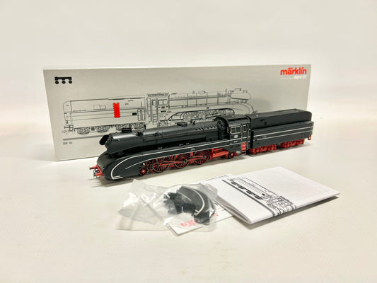 Märklin 37080 Digital + Sound Streamlined Steam Locomotive Br 10 H0 