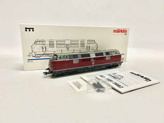 Märklin 3582 Diesellok Br 221 DB H0