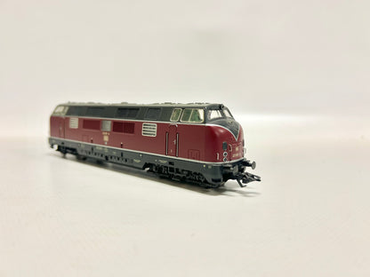 Märklin 3582 Diesellok Br 221 DB H0