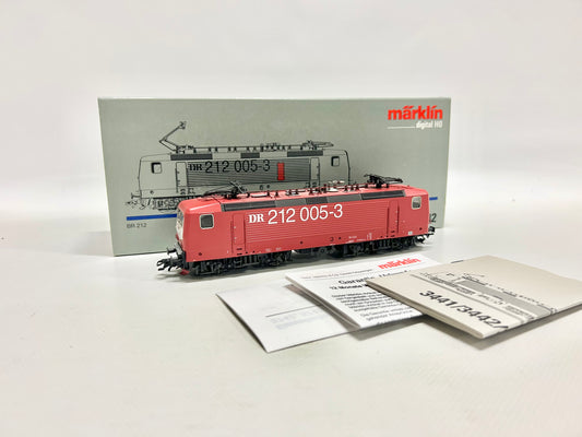 Märklin 3742 Digital Br 212 E-Lok DR H0