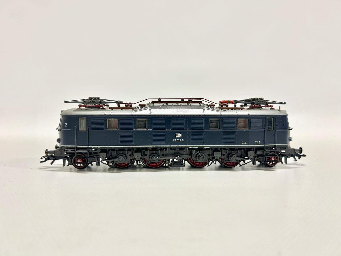 Märklin 3368 Class 118 electric locomotive DB H0