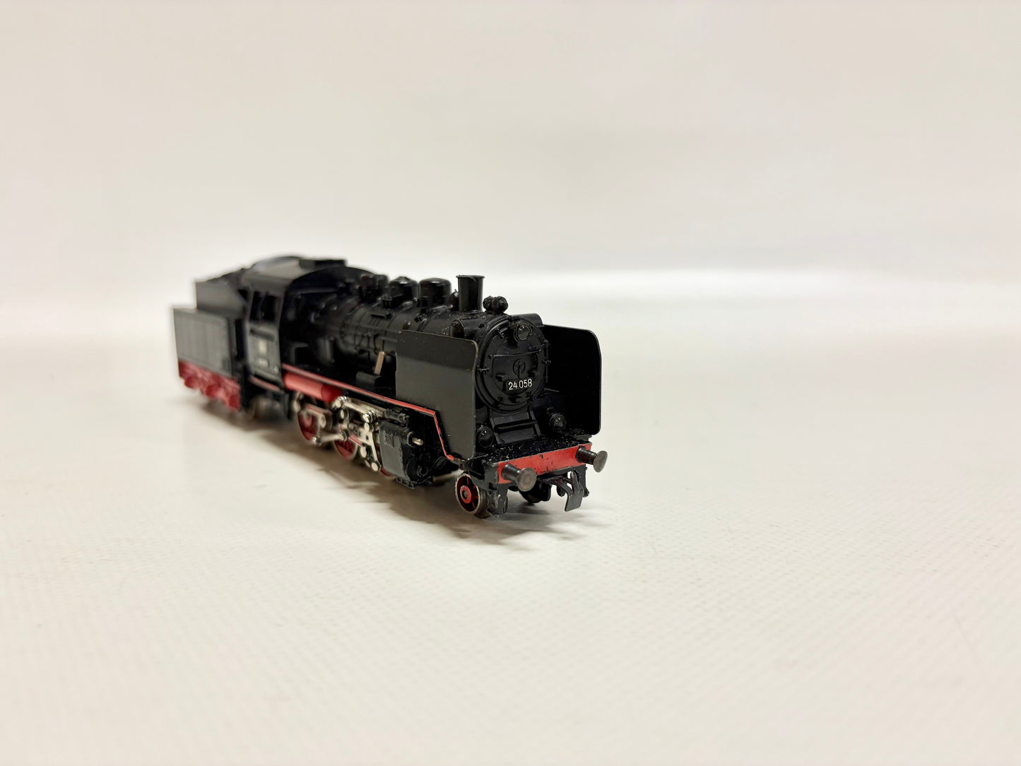 Märklin 3003 Dampflokomotive Br 24 058 DB AC H0