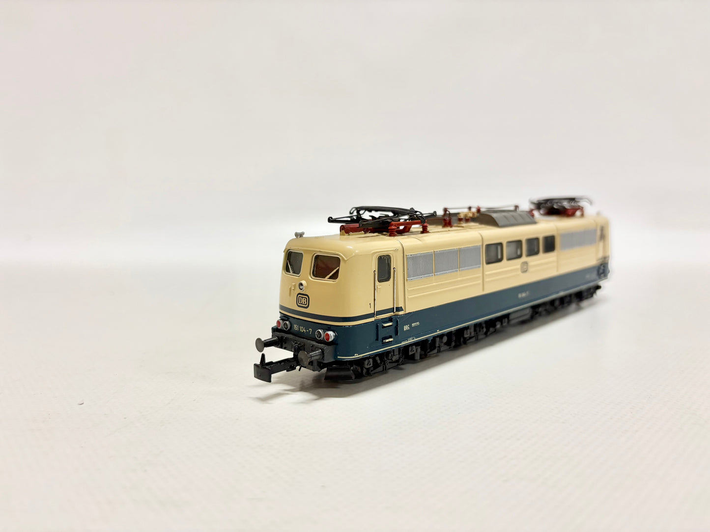 Märklin 3058 Elektrolokomotive Br 151 104-7 DB AC H0