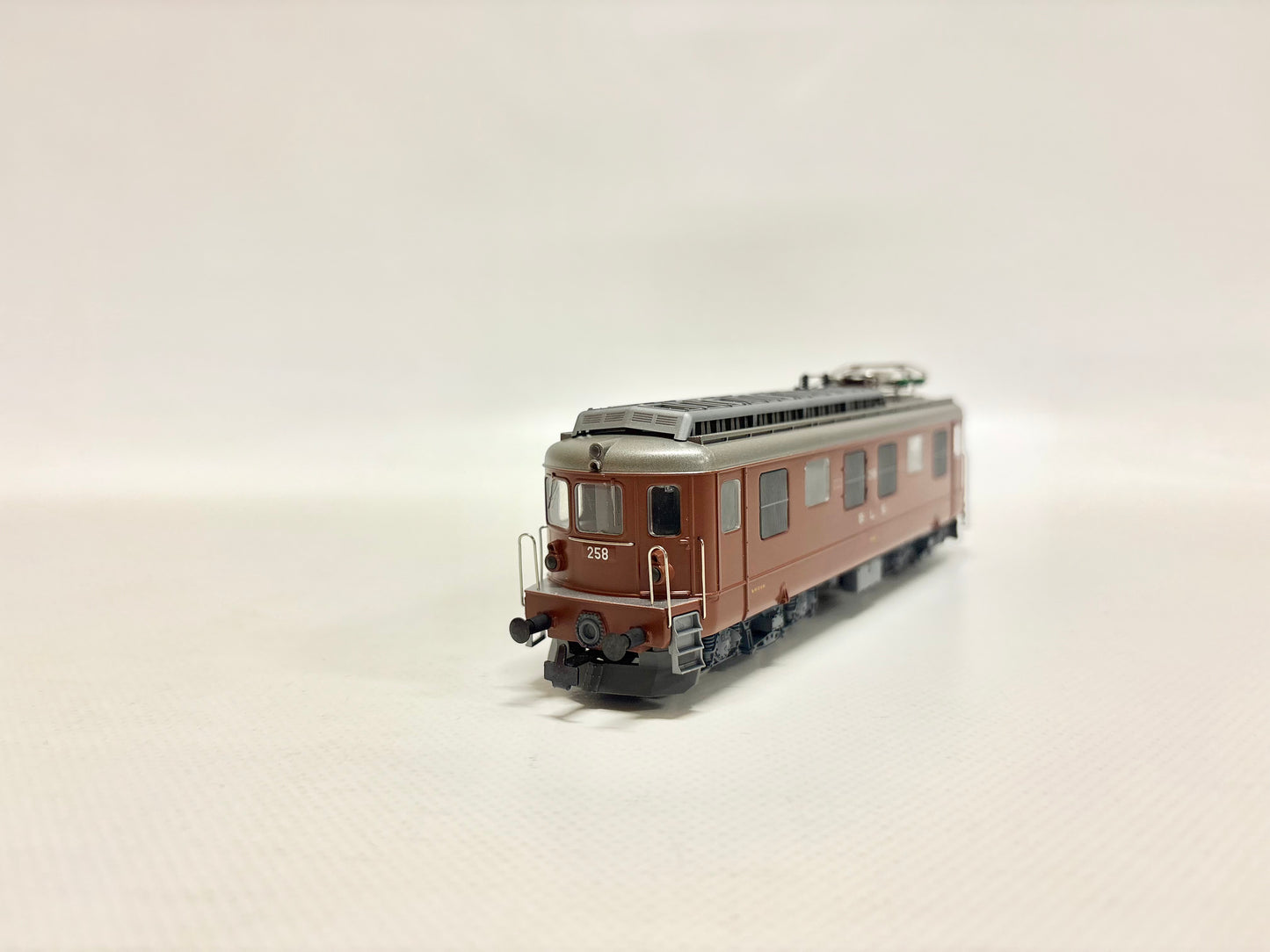 HAG Nr. 182 E-LokAe 4/4 258 BLS AC H0