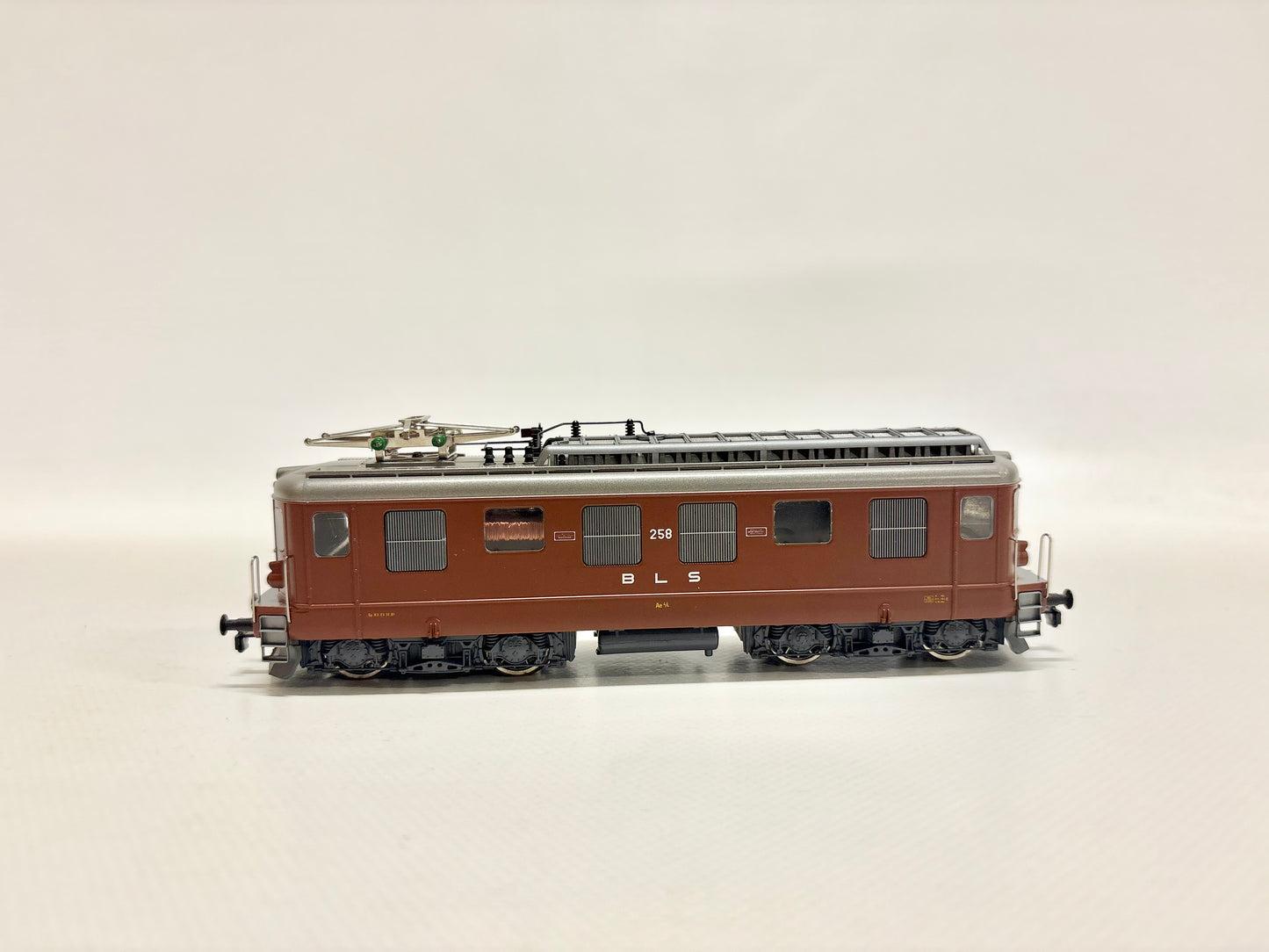HAG Nr. 182 E-LokAe 4/4 258 BLS AC H0