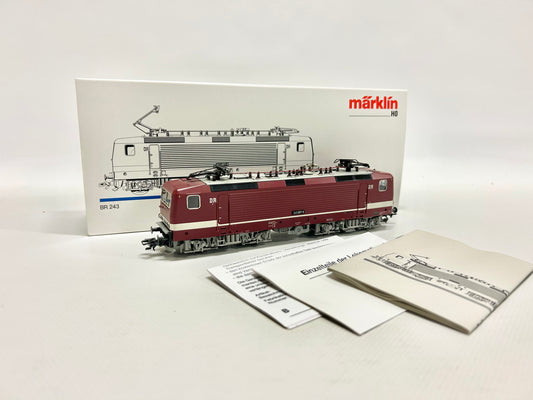 Märklin 3443 Br 243 electric locomotive DR H0