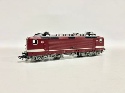 Märklin 3443 Br 243 electric locomotive DR H0