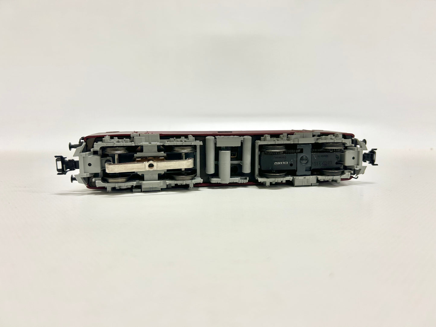 Märklin 3443 Br 243 electric locomotive DR H0