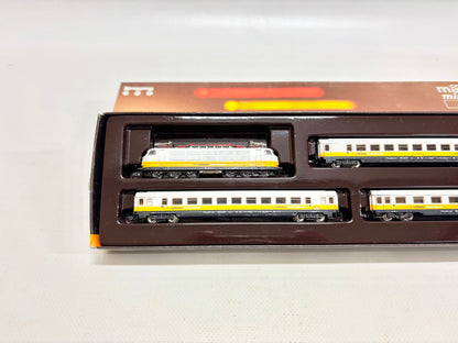 Märklin 8128 Mini Club Zugpackung Lufthansa Airrport Express Spur Z