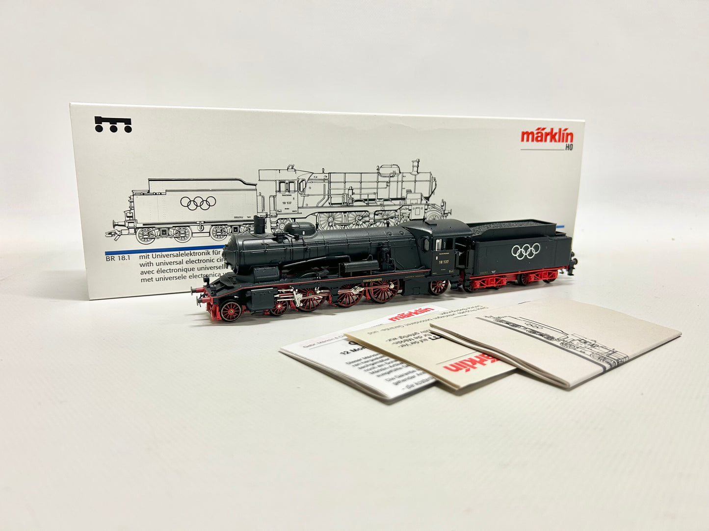 Märklin 34112 Digital Br 18 DRG Dampflok "Olympia" H0