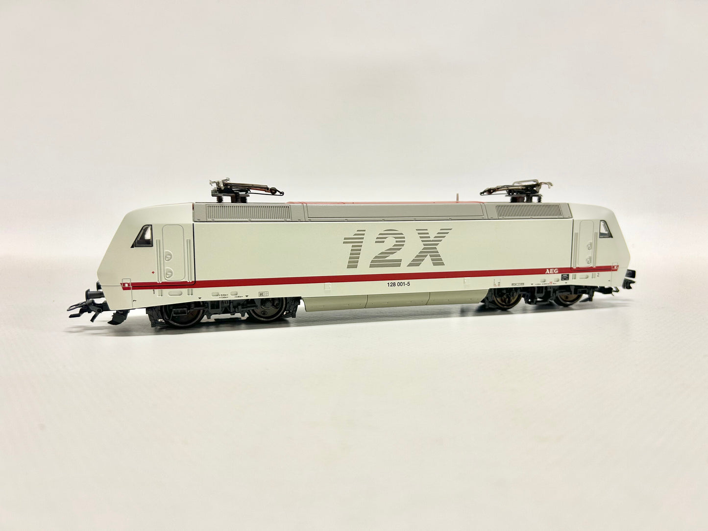 Märklin 3738 Digital Br 128 electric locomotive H0