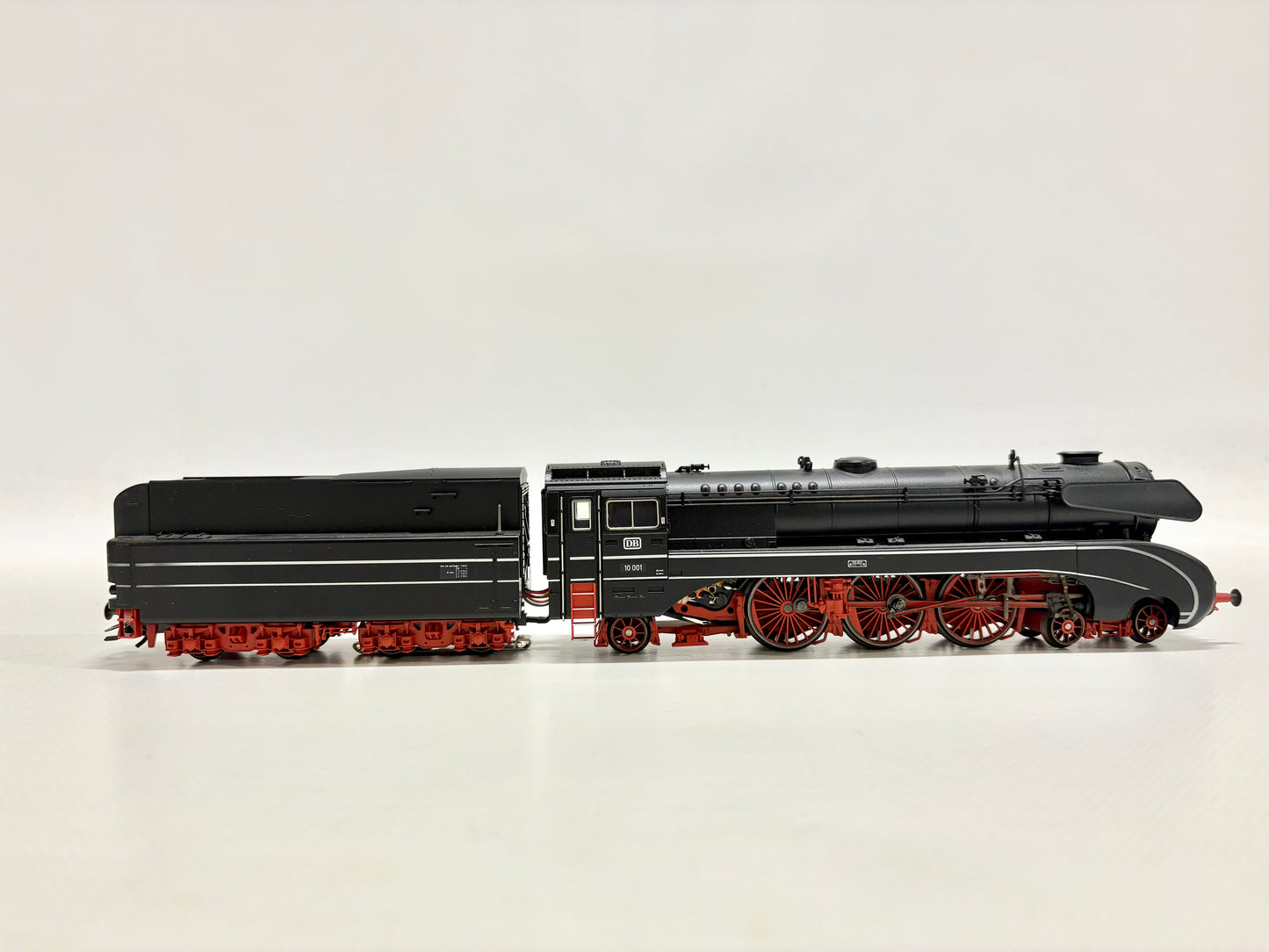 Märklin 37080 Digital + Sound Dampflok Br 10 001 DB AC H0