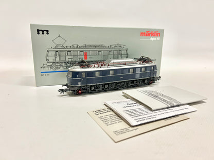 Märklin 37691 Digital E19 Electric Locomotive DB H0