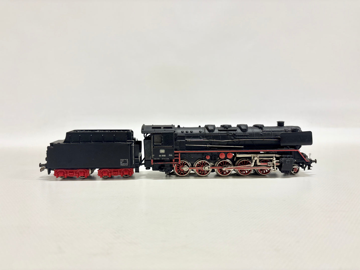 Märklin 3047 Dampflok Br 44 690 DB AC H0