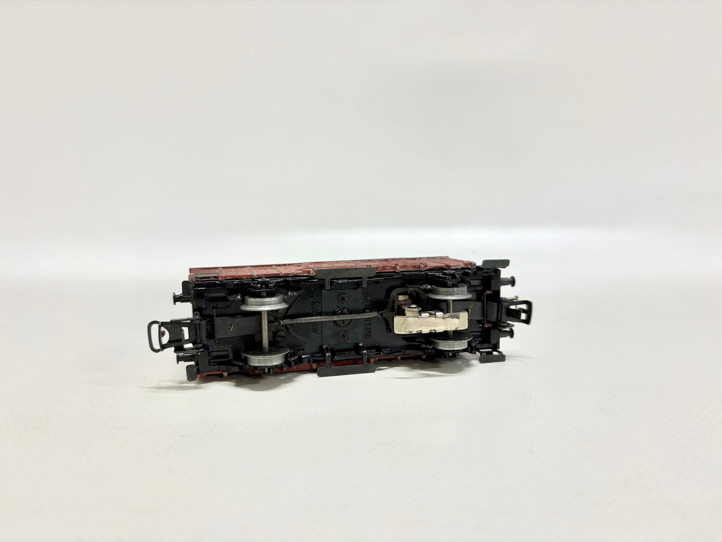 Märklin 320S Gedeckter Güterwagen mit Rücklicht AC H0