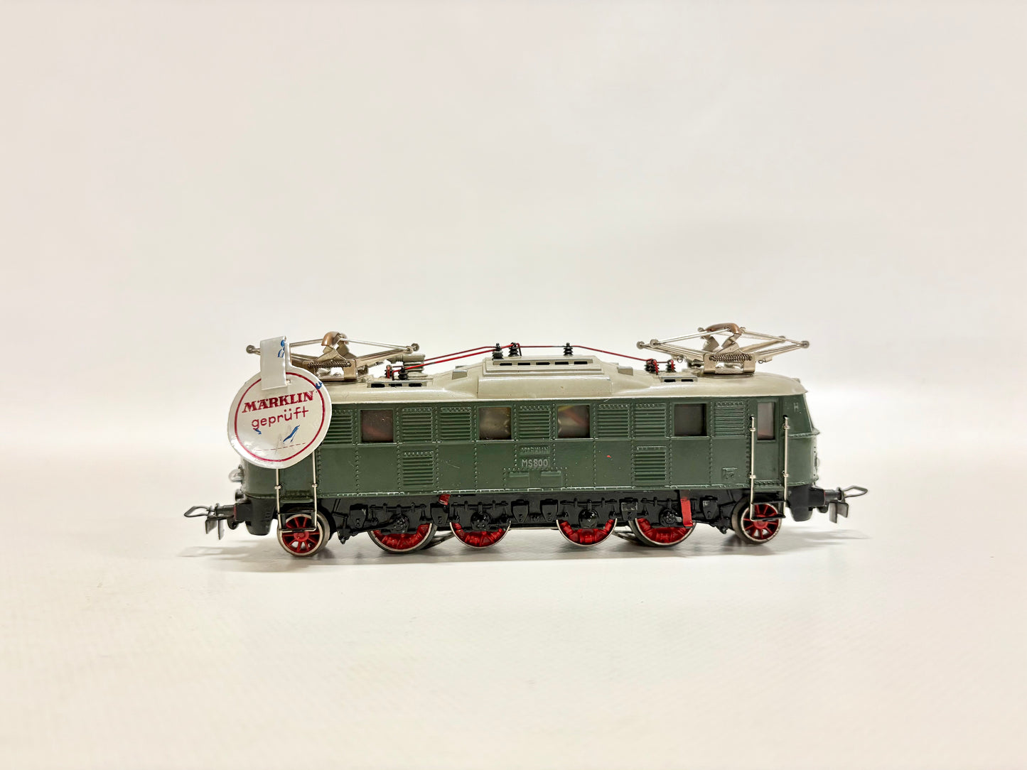 Märklin MS 800 E-Lok E 18 mit Prüfsiegel OVP + Anleitung DB AC H0