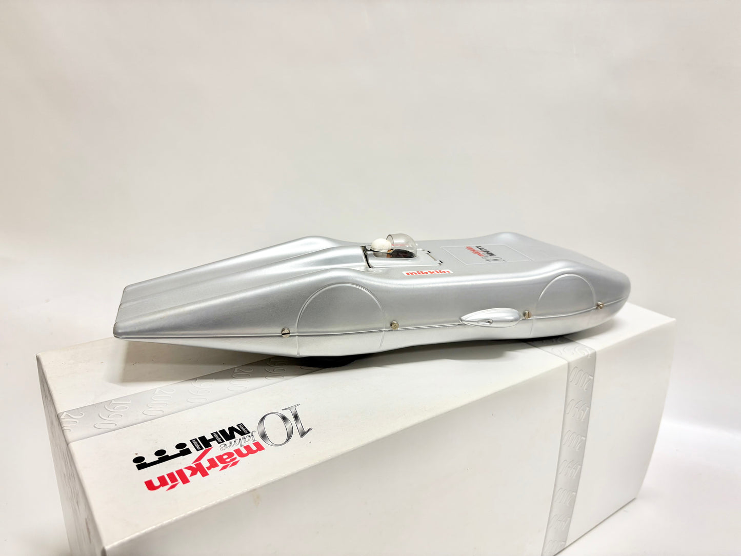 Märklin Silberpfeil Mercedes-Benz Rekordwagen 1938 10 Jahre MHI mit Uhrwerk-Antrieb