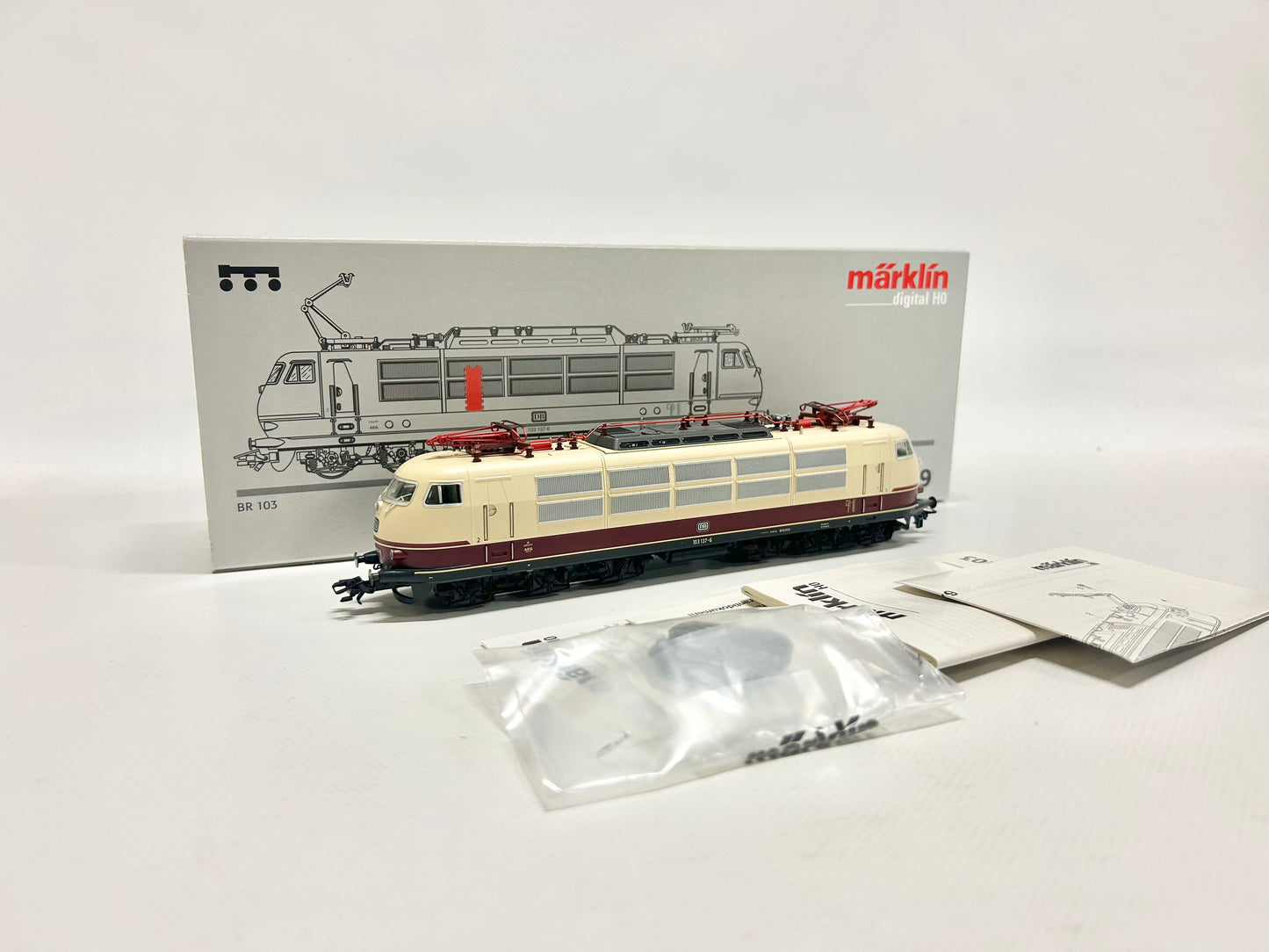 Märklin 39579 Digital Br 103 E-Lok TEE H0