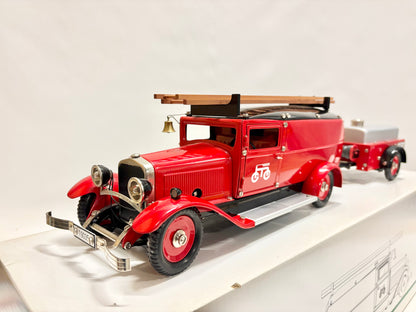 Märklin 19035 Feuerwehrfahrzeug + Anhänger mit Uhrwerkantrieb