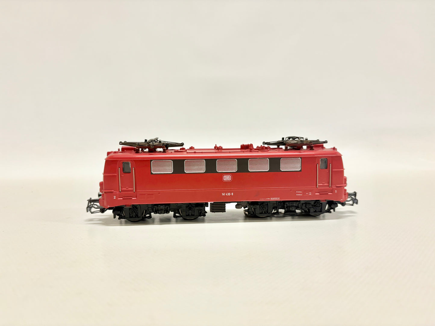 Märklin 3037 E-Lok Br 141 430-9 DB AC H0