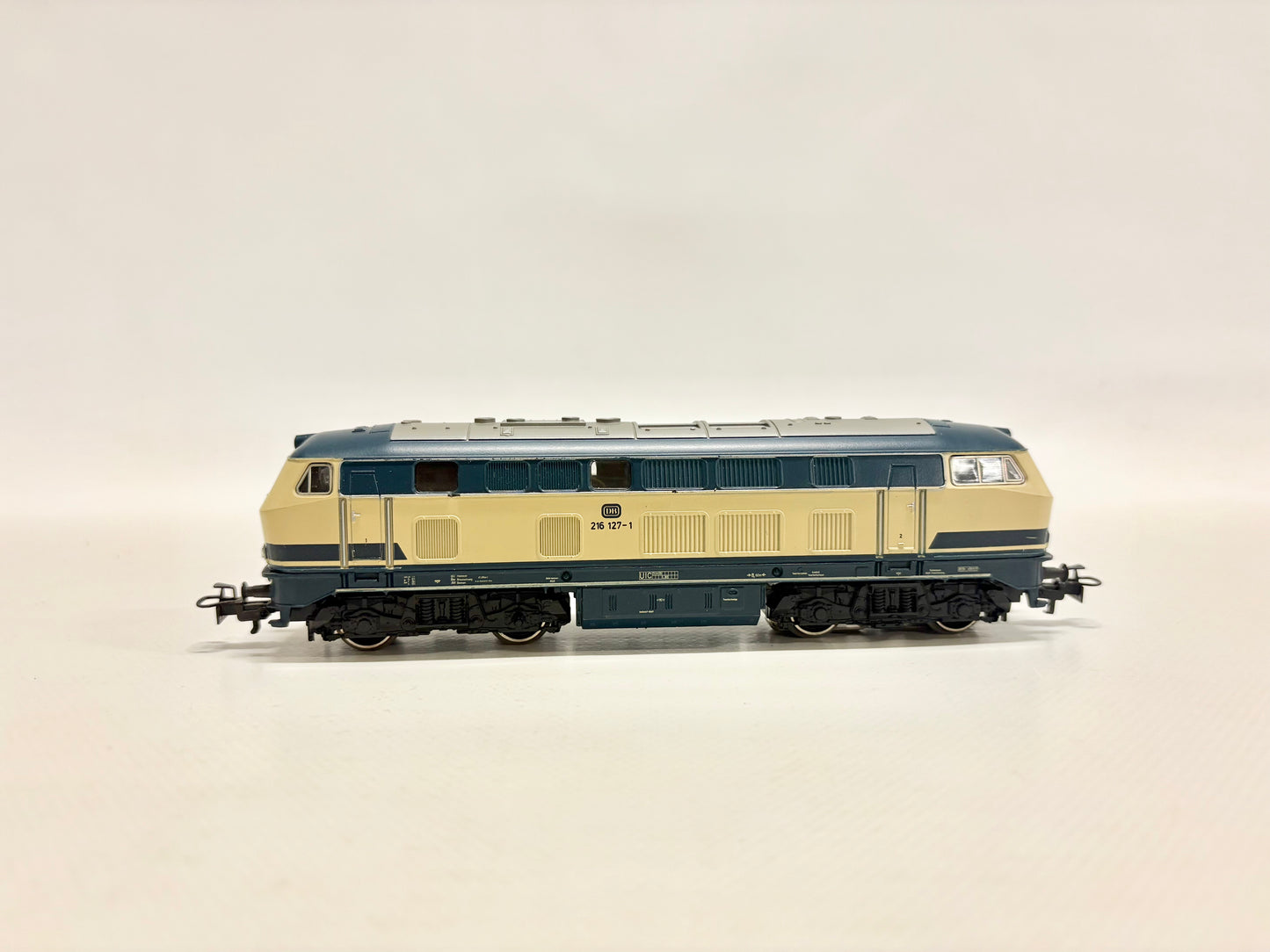 Märklin 3074 Diesellok Br 216 090-1 DB AC H0