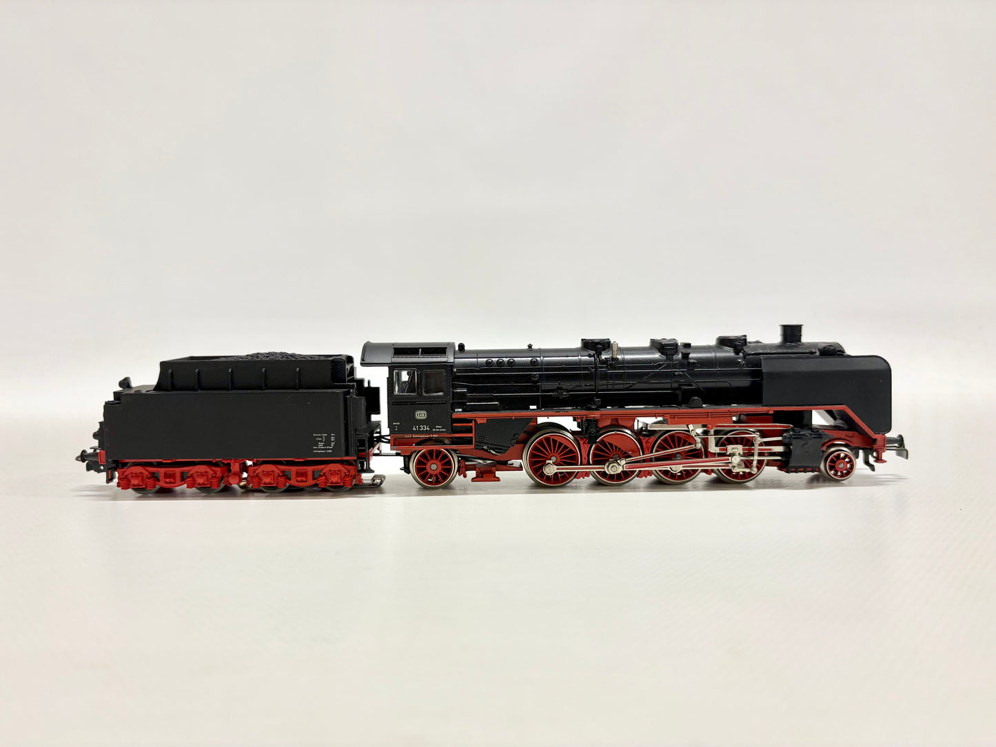 Märklin 3082 Dampflok Br 41 334 DB AC H0