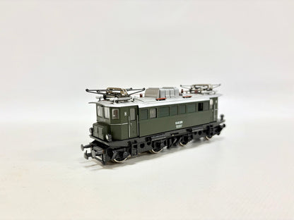 Liliput AC E-Lok E45 220 ÖBB H0