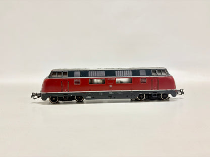 Märklin 3021 Diesellok V200 056 DB AC H0