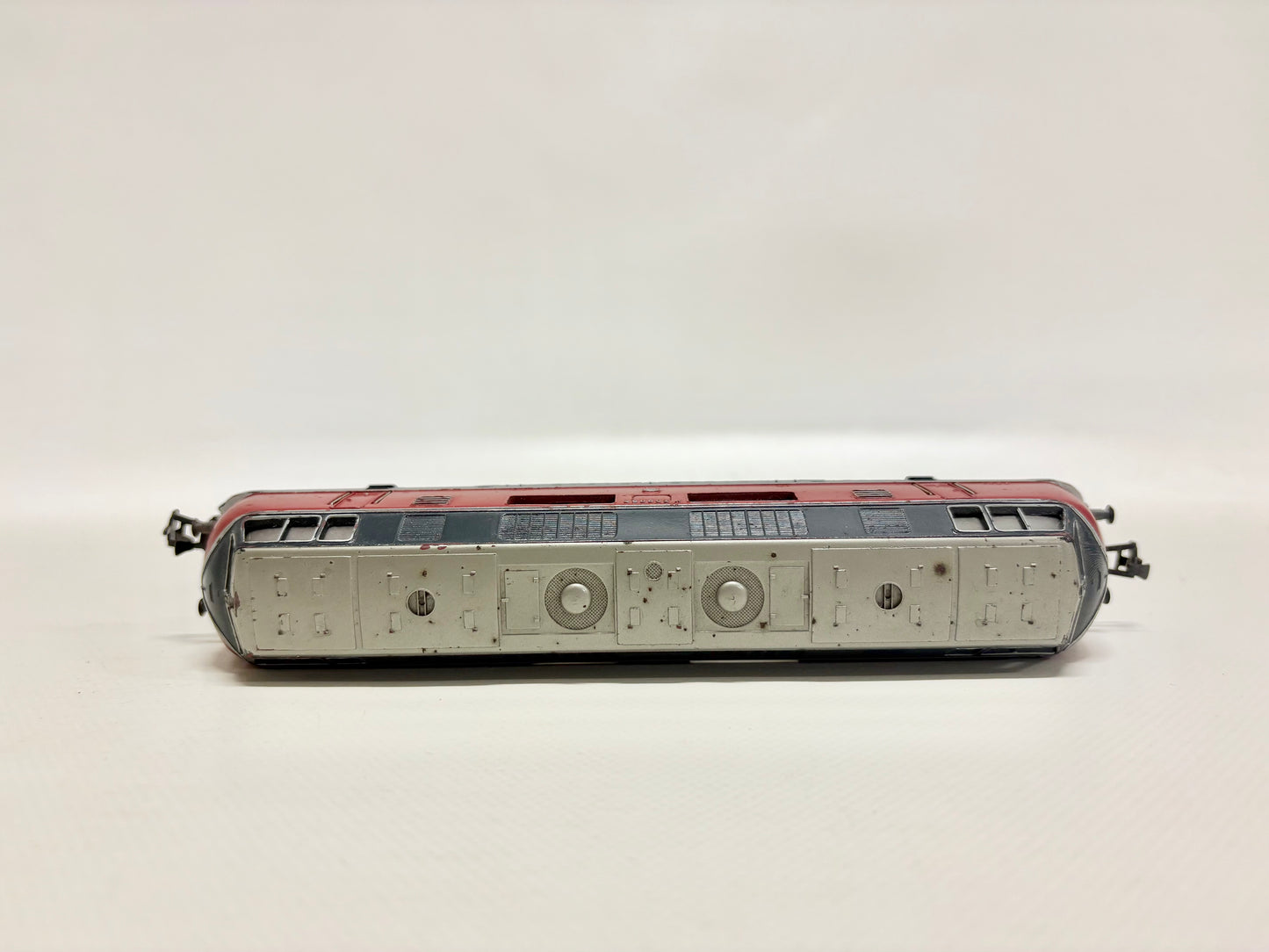 Märklin 3021 Diesellok V200 056 DB AC H0