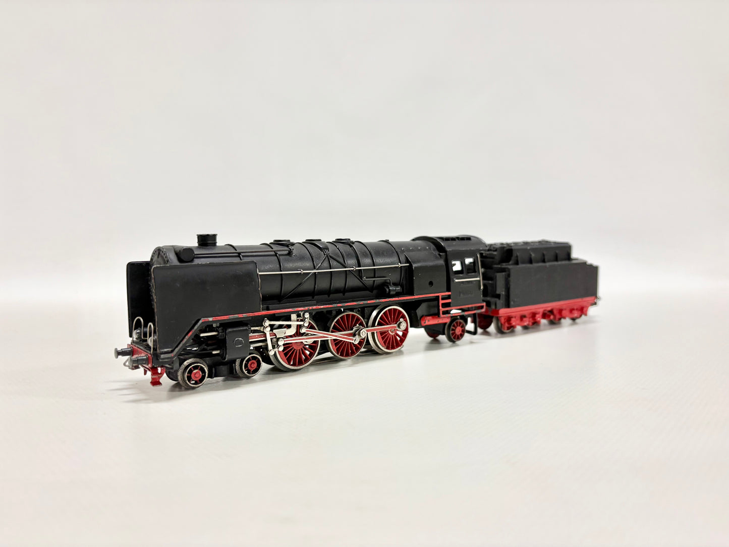 Märklin HR 800 Dampflok Br 01 1950er Jahre AC H0