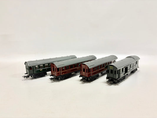 Märklin 344 Personenwagen 4x 800er 1950er Jahre AC H0