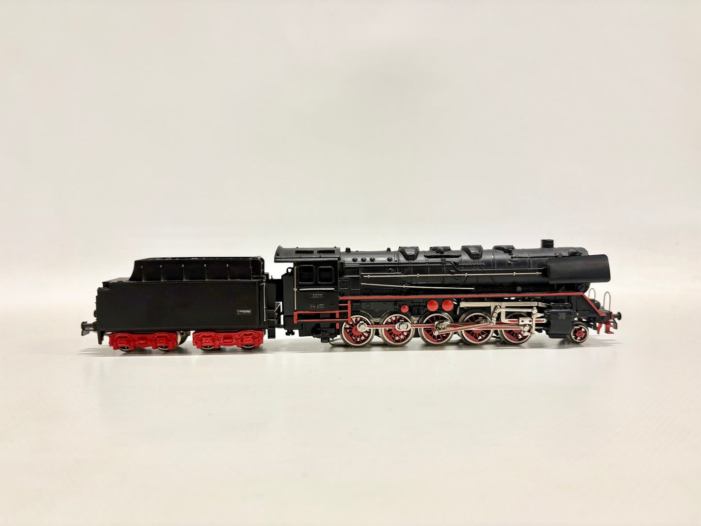 Märklin 3027 Dampflok mit Telex Br 44 690 DB AC H0