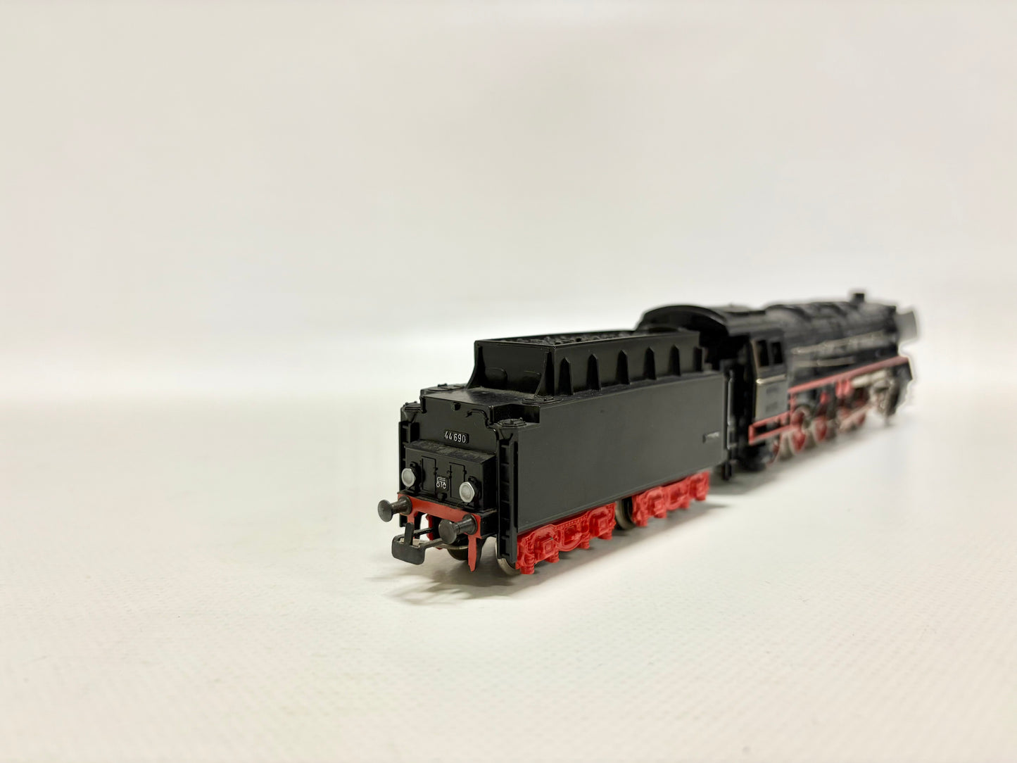 Märklin 3027 Dampflok mit Telex Br 44 690 DB AC H0