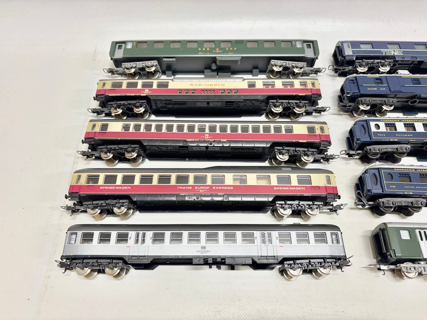 Lima 10x Personenwagen Konvolut DC H0