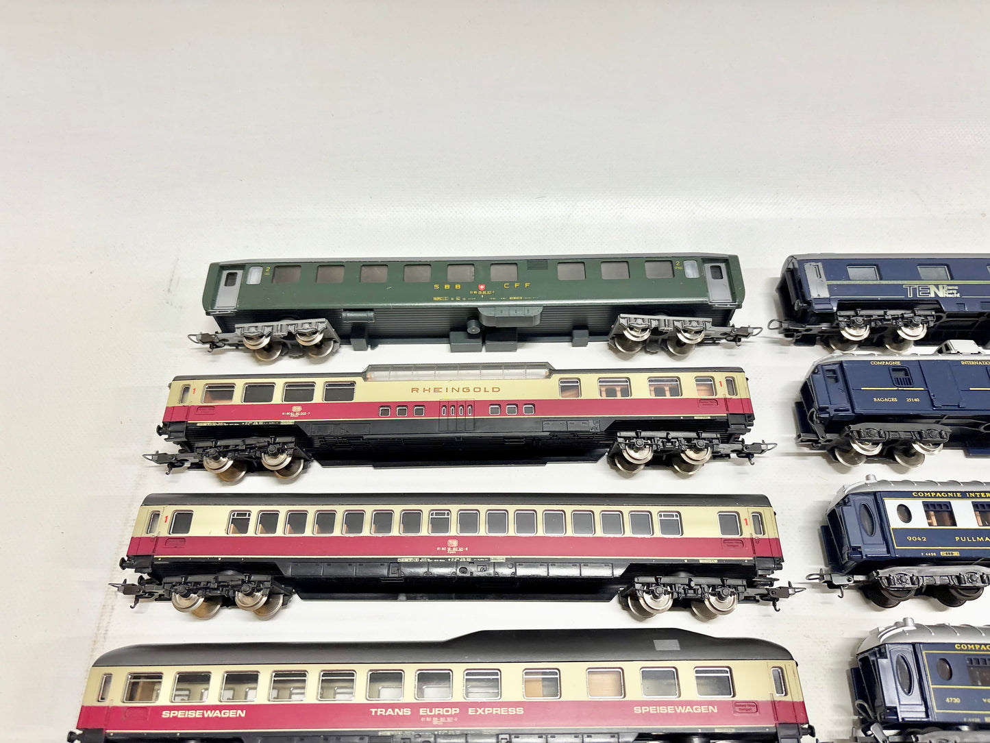 Lima 10x Personenwagen Konvolut DC H0