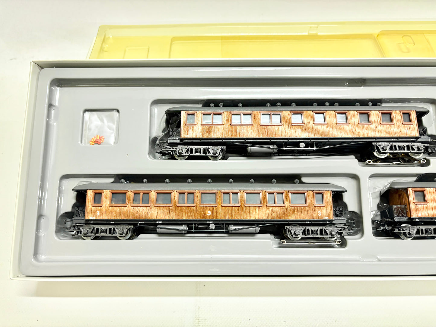 Märklin 2870 Zugpackung Schwedischer Personenzug Holzzug SJ AC H0