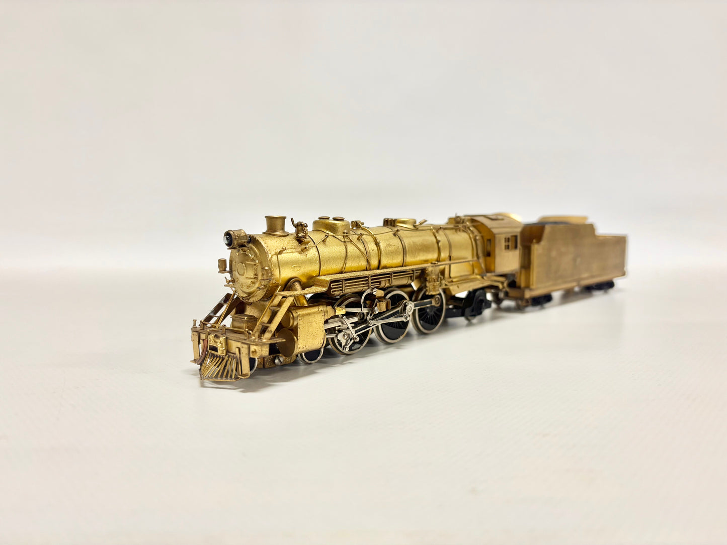 Akane Model Trains Dampflok 4-6-2 Pacific USA DC H0 Brass