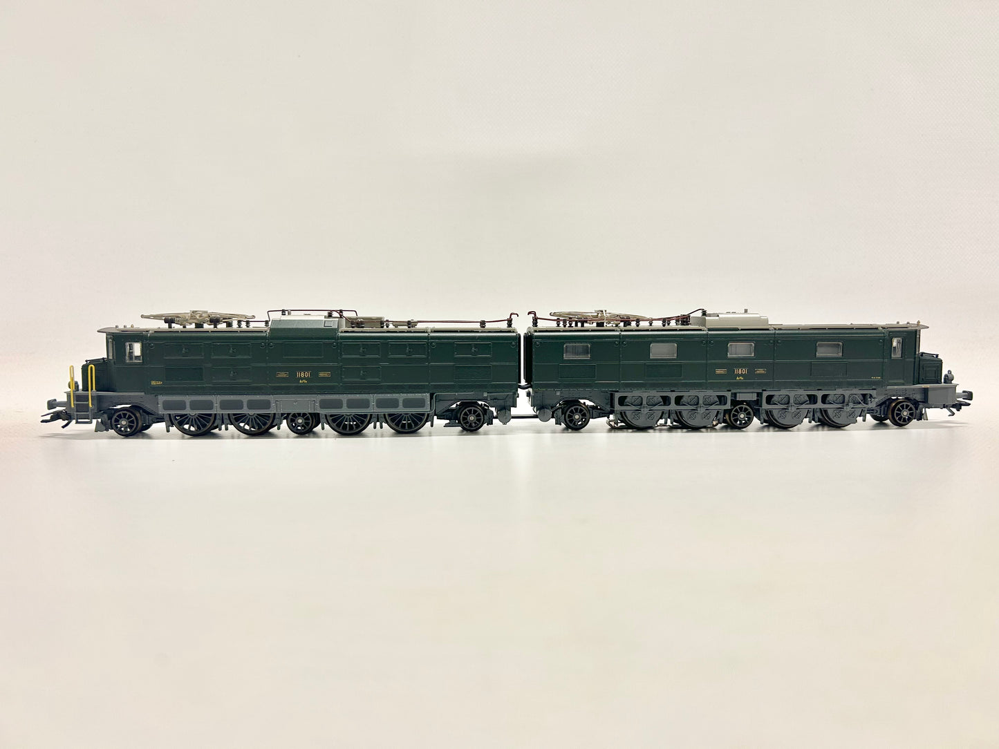 Märklin 37593 Digital E-Lok SBB Ae 8/14 H0