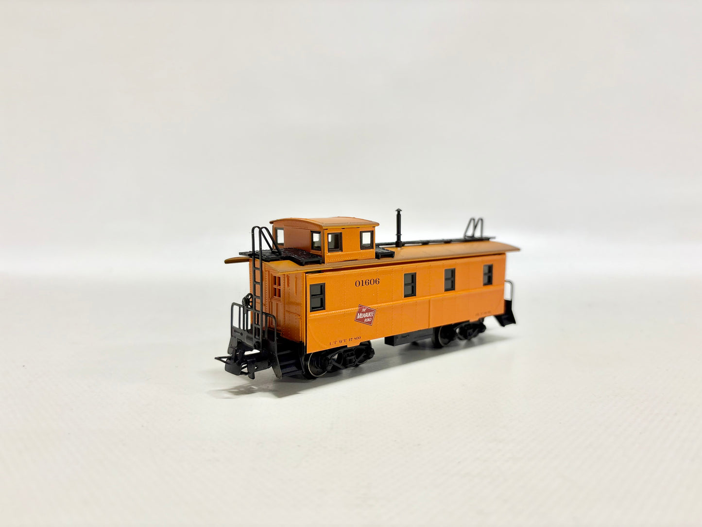 Märklin 45704 Güterwagen Caboose The Milwaukee Road AC H0